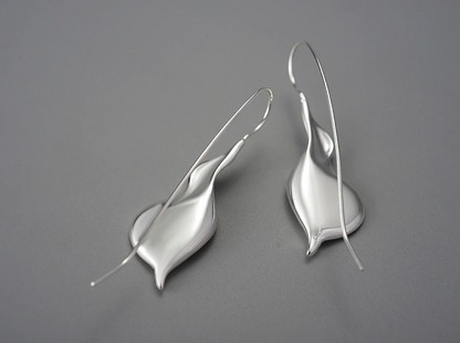 Calla Lily Drop & Dangle Earrings