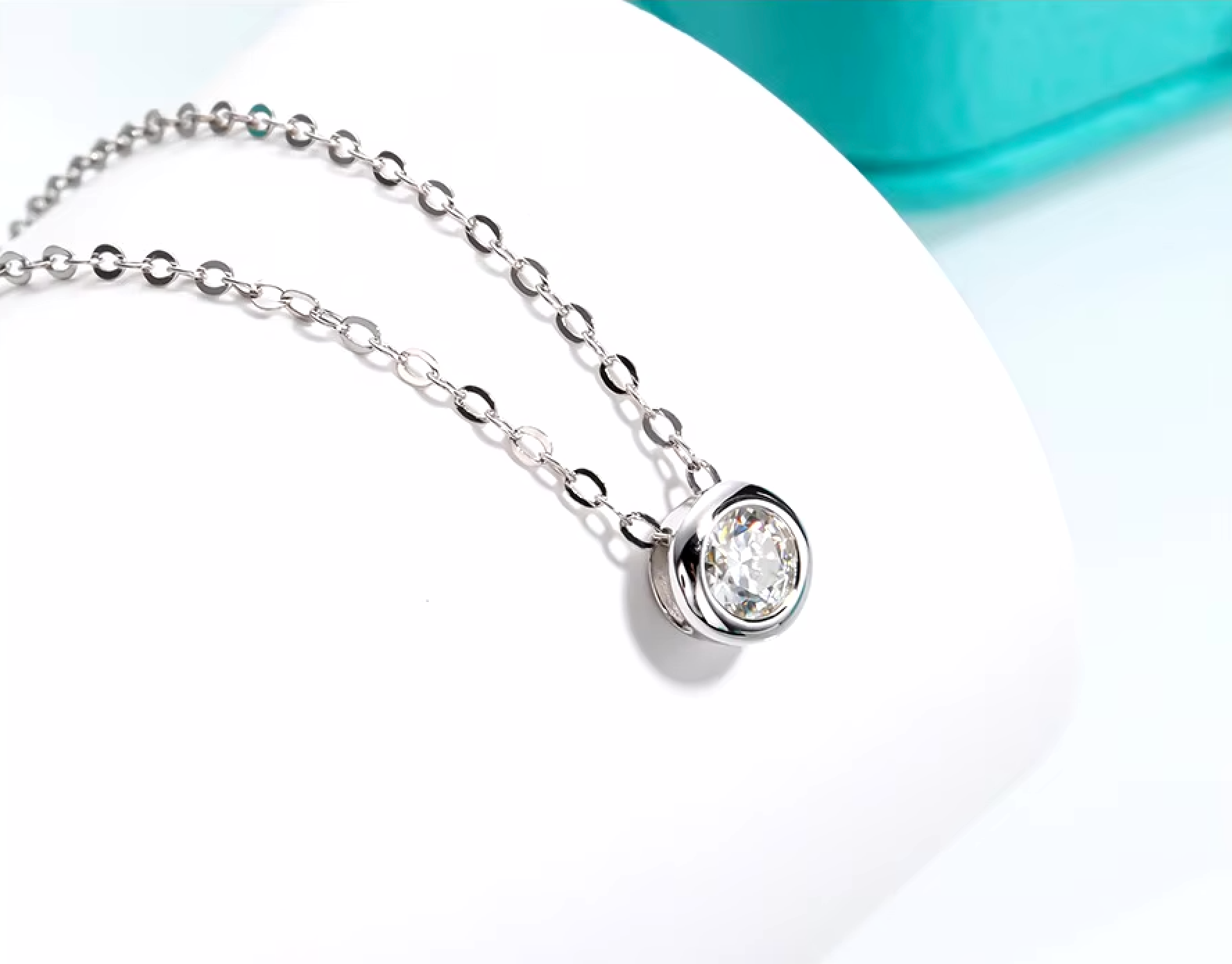 Moissanite Pendant Necklace Round Cut