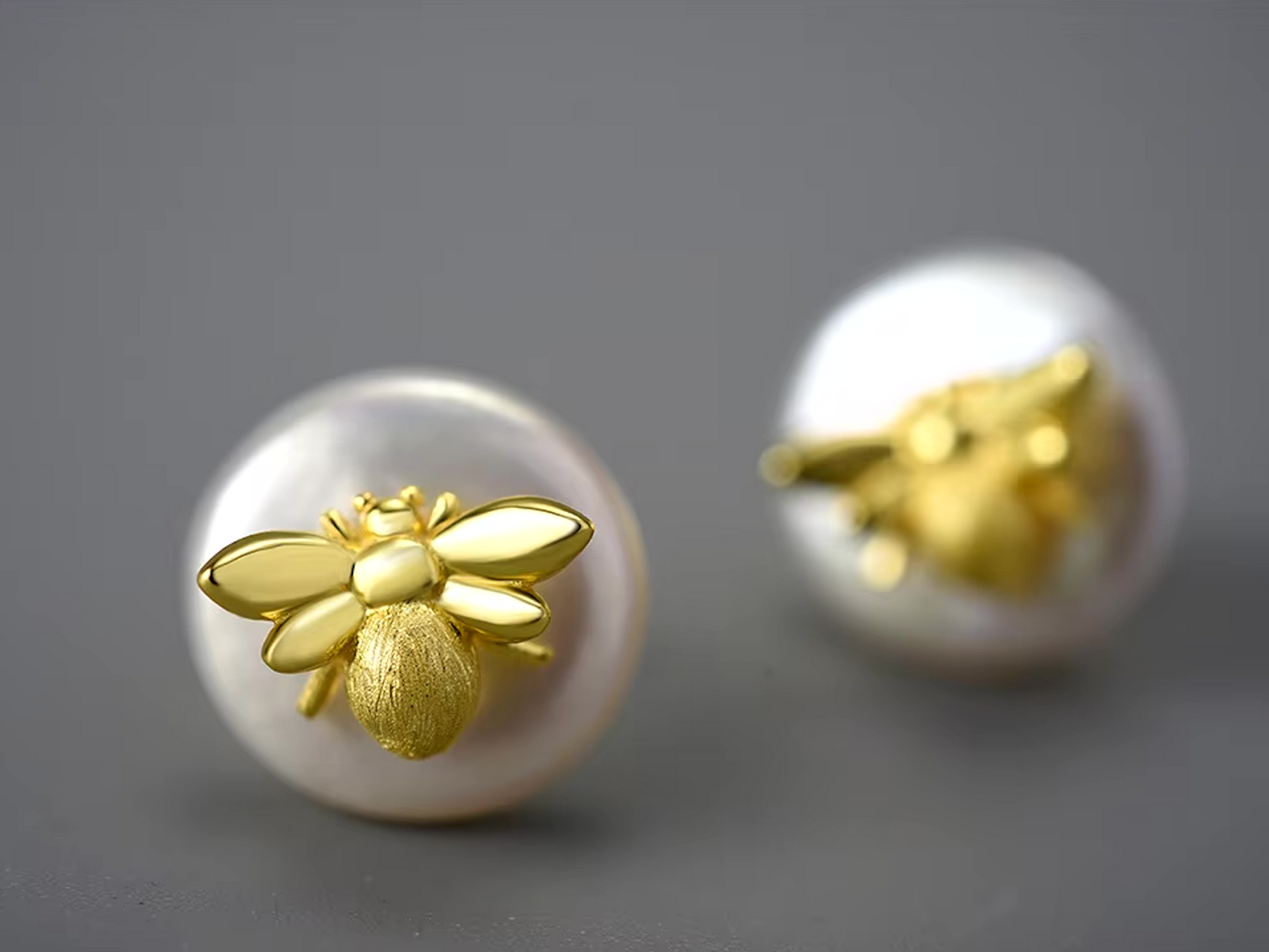 Natural Pearl Bee Stud Earrings