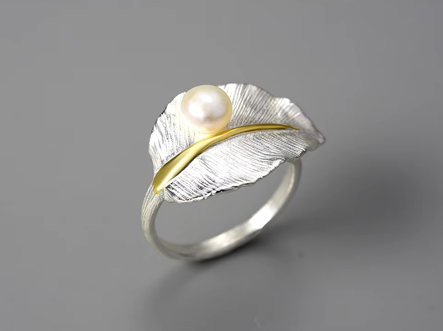 Natural Pearl Leaf Adjustable Ring