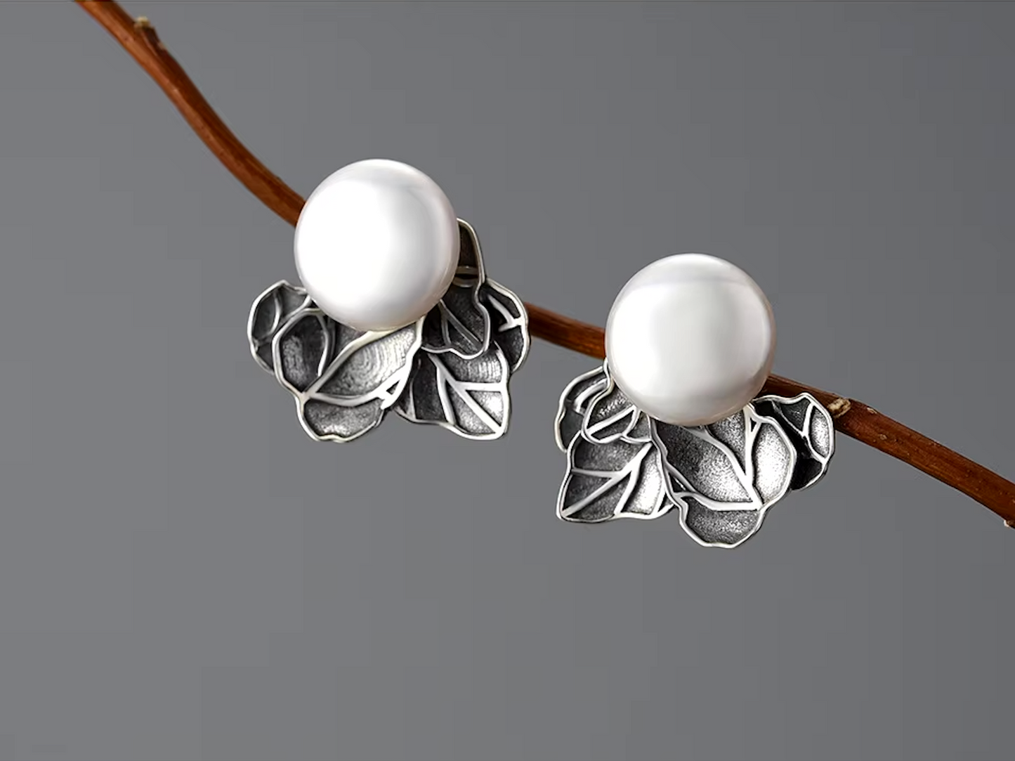 Natural Pearl Leaves Stud Earrings